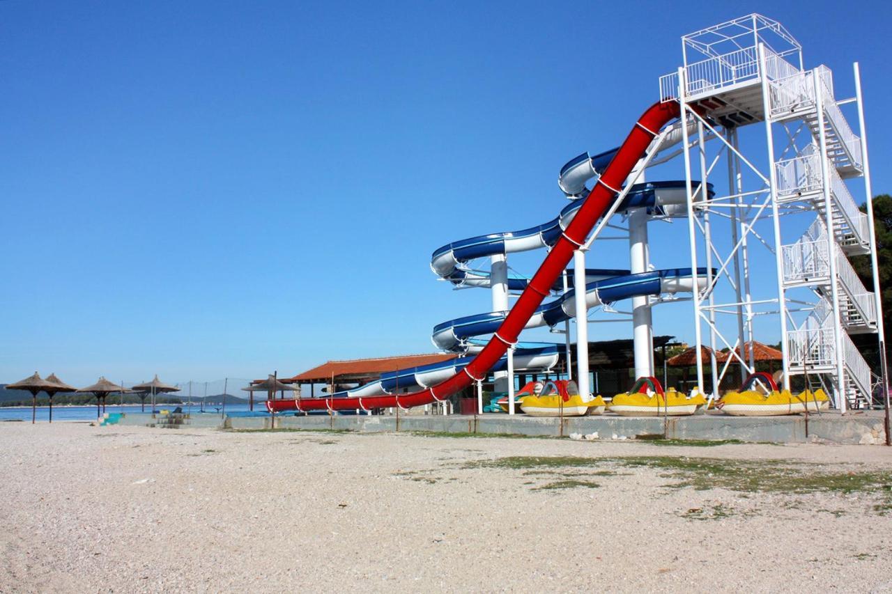Apartment Biograd Na Moru 5899A Buitenkant foto