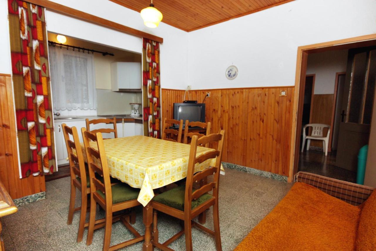 Apartment Biograd Na Moru 5899A Buitenkant foto